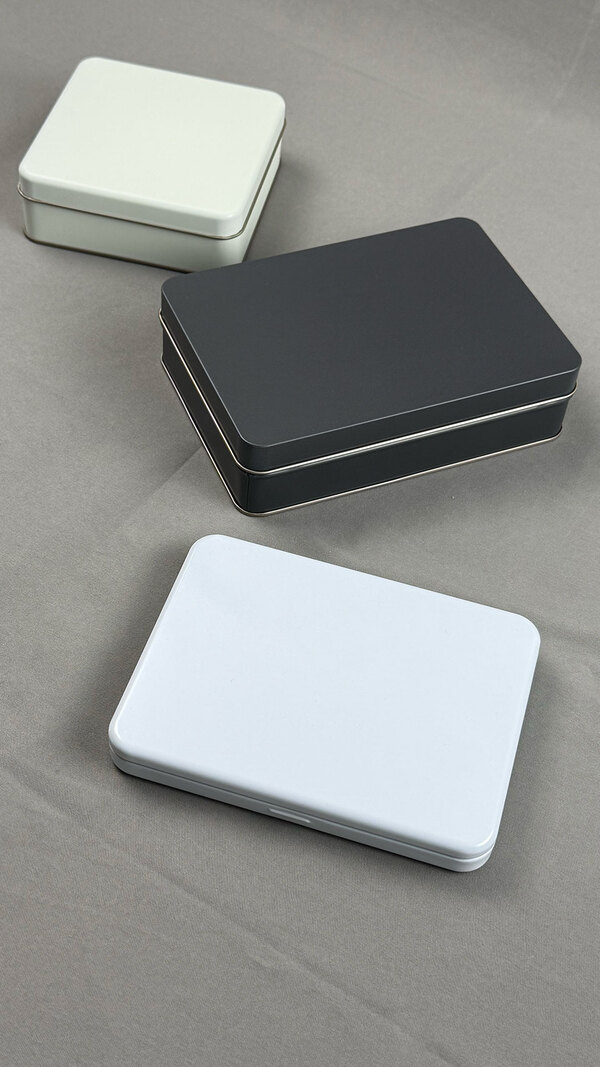 クッキー缶・ブリキ缶の見えてきた可能性！フルオーダーインナー緩衝材との組み合わせ！